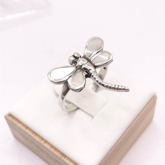 925 Sterling Silver Jewelry - Size 8 Mop Dragonfly 925 Sterling Silver Ring